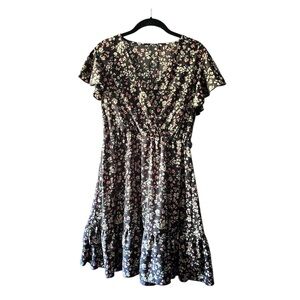 5/$25 Black Floral Ruffle V Neck Dress